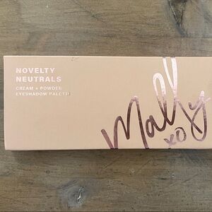 Mally Beauty Novelty Neutrals Eyeshadow Palette - Nude Pink Cream